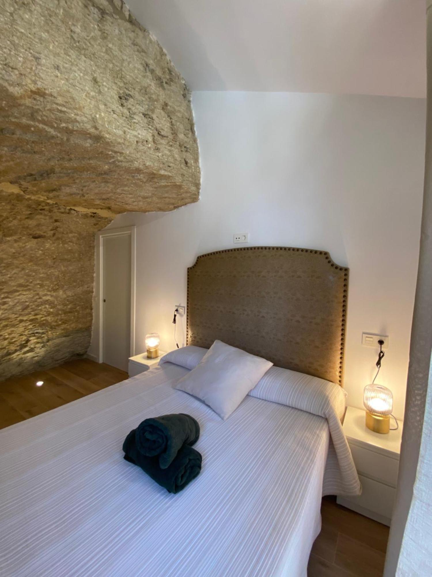 הוילה Setenil De Las Bodegas Casa Cueva “El Refugio En La Cueva” מראה חיצוני תמונה
